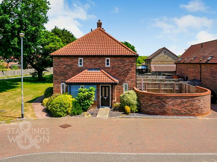 2 Bedroom Semi-Detached House To Rent In Minns Crescent, Poringland, Norwich, NR14