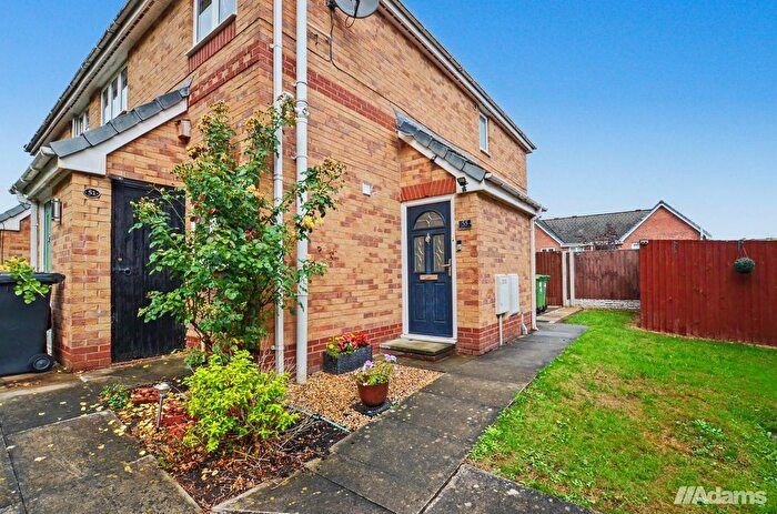 2 Bedroom Flat For Sale In Canal Street, Runcorn, WA7