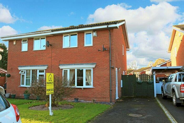 2 Bedroom Semi-Detached House To Rent In Grovefields Leegomery, Telford, TF1