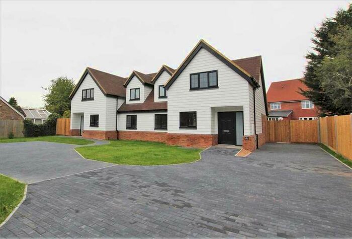 3 Bedroom Semi-Detached House To Rent In Elm Cottages, Southwater, Horsham, RH13