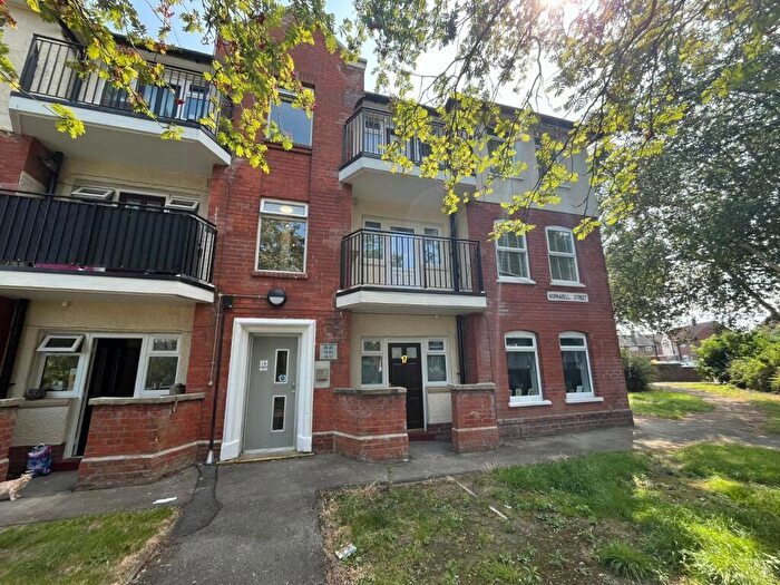 2 Bedroom Flat To Rent In Barnsley Buildings, Nornabell Street, Hull, East Riding Of Yorkshire, HU8