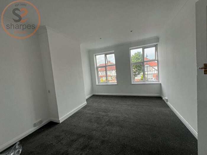 1 Bedroom Flat To Rent In Croydon Road, Wallington, Greater London, SM6