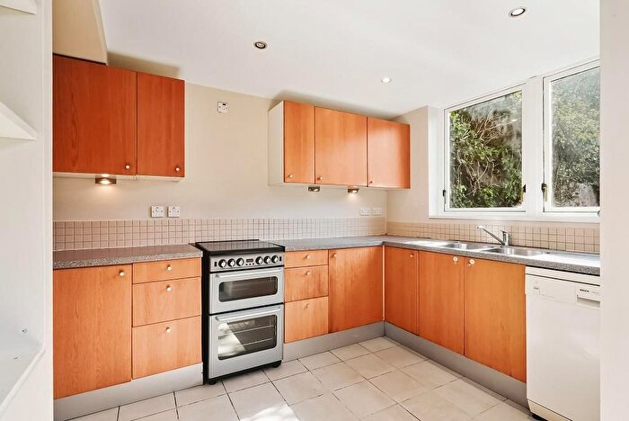 2 Bedroom End Of Terrace House For Sale In Meadow Road, Wimbledon, SW19
