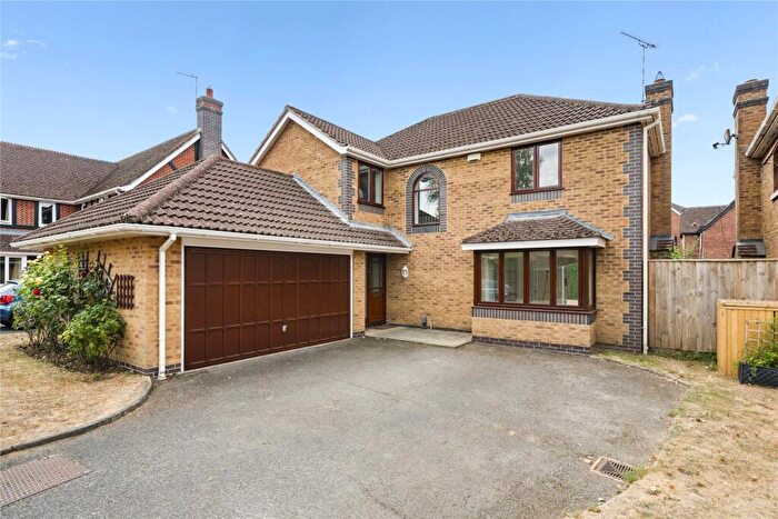 4 Bedroom Detached House To Rent In St. Andrews Gardens, Cobham, Surrey, KT11