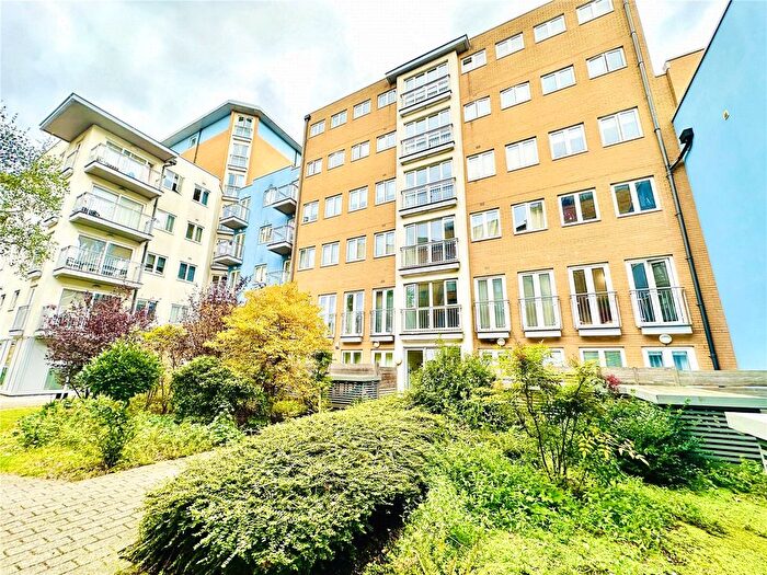 1 Bedroom Flat To Rent In Whitestone Way, Croydon, CR0