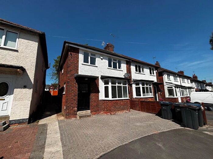 4 Bedroom Semi-Detached House To Rent In Wentworth Park Avenue, Harborne, Birmingham, B17