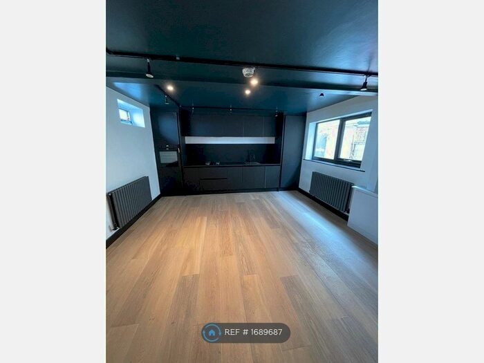 4 Bedroom Terraced House To Rent In Promenade, Blackpool, FY1