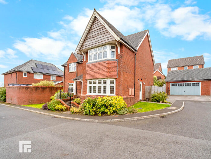 4 Bedroom Detached House For Sale In Clos Goch, Pentyrch, Cardiff, CF15