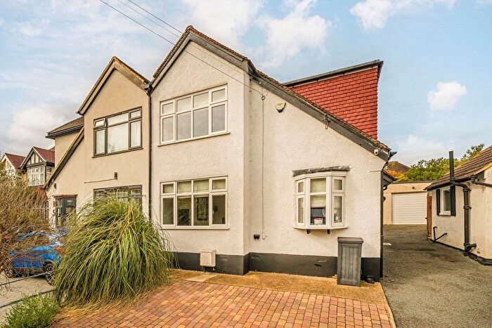 4 Bedroom Semi-Detached House For Sale In Elmbridge Avenue, Surbiton, KT5