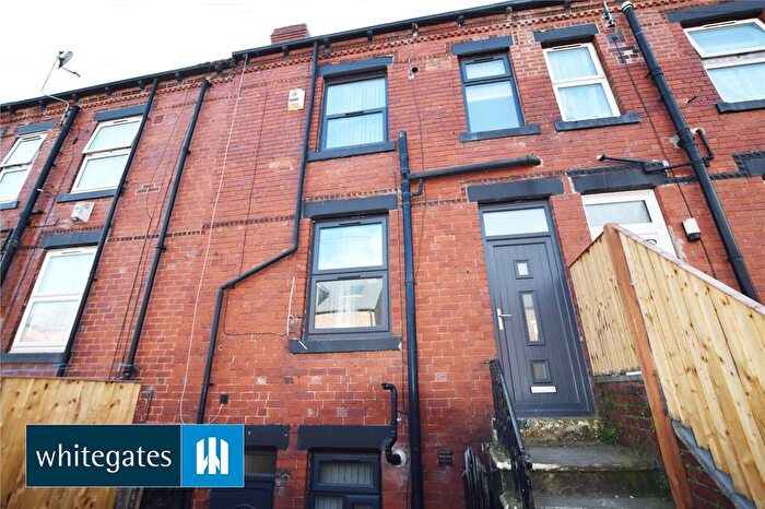 2 Bedroom Terraced House To Rent In Garnet Terrace, Leeds, West Yorkshire, LS11