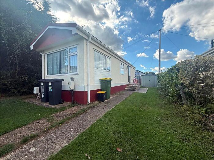 2 Bedroom House For Sale In The Dome Village, Hockley, Essex, SS5