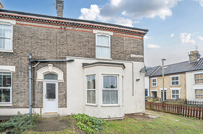 2 Bedroom End Of Terrace House For Sale In Swansea Road, Norwich, NR2