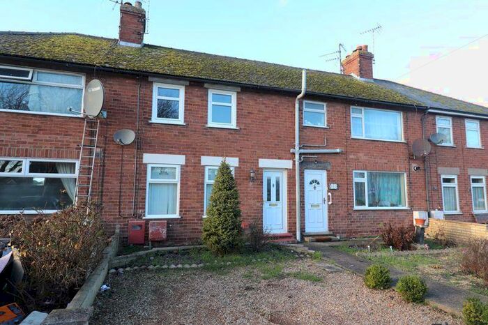 2 Bedroom Terraced House For Sale In Roman Bank, Spalding, PE11