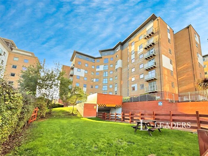 Apartment For Sale In Ship Wharf, Colchester, Essex, CO2