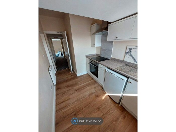 1 Bedroom Flat To Rent In Woodruffs Court, Coalville, LE67