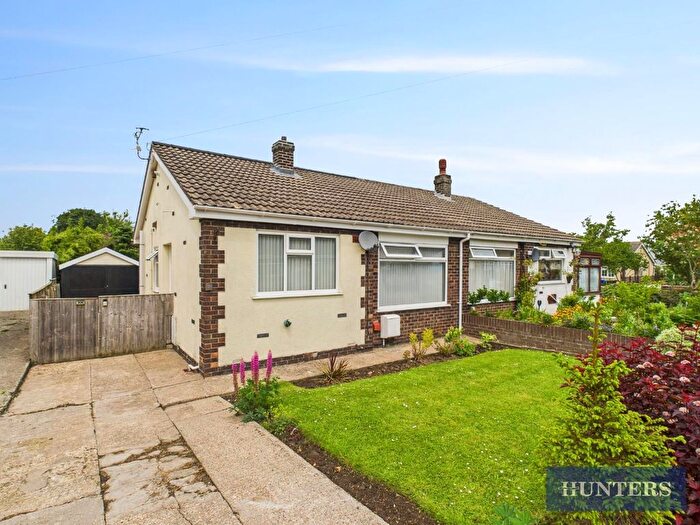 2 Bedroom Semi-Detached Bungalow For Sale In Lennox Close, Hunmanby, YO14