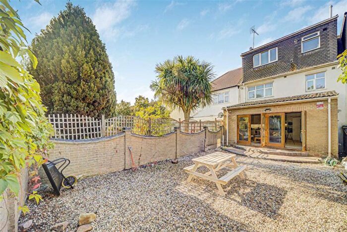 5 Bedroom Terraced House To Rent In Tunnel Avenue, Greenwich, SE10