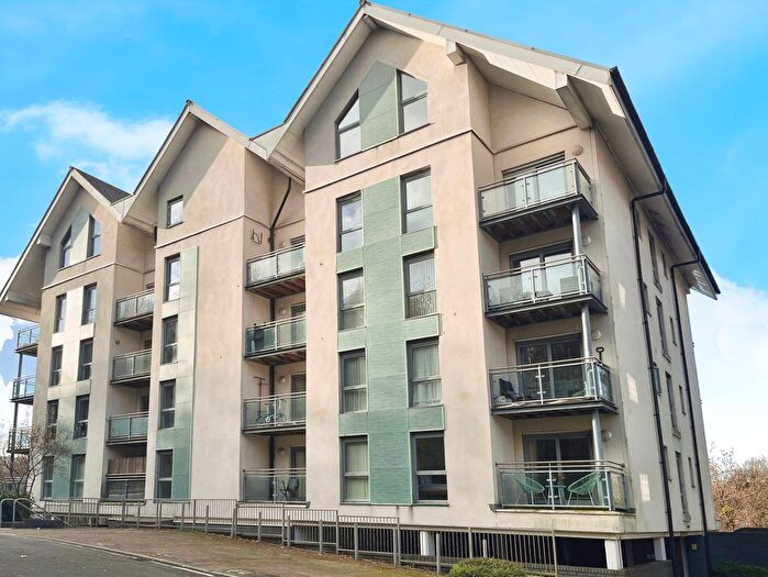2 Bedroom Flat To Rent In Phoebe Road, Pentrechwyth, Swansea, SA1