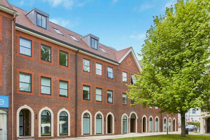 1 Bedroom Property To Rent In Salisbury Square, Hatfield, AL9