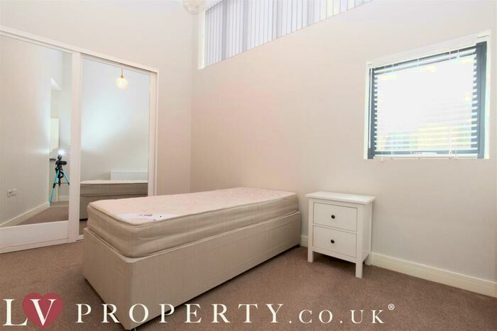 2 Bedroom Apartment To Rent In Mantella Lofts, Pemberton Street, Birmingham, B18