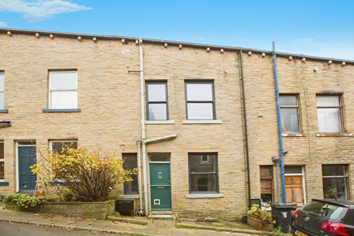 2 Bedroom Terraced House For Sale In Eton Street, Hebden Bridge, HX7