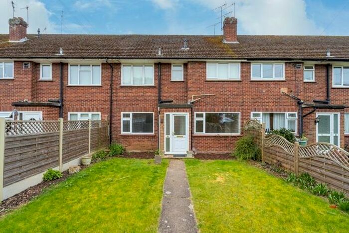 2 Bedroom Flat To Rent In Little Boltons, Marlow, SL7