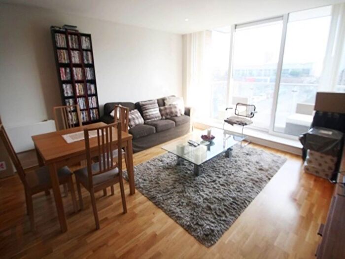 2 Bedroom Flat To Rent In Basin Approach, London, E16