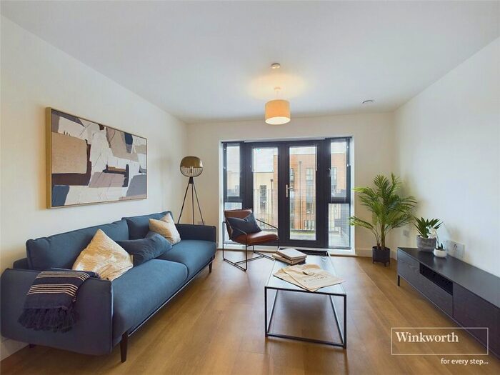 2 Bedroom Apartment To Rent In Imperial House, Millard Place, Arborfield Green, Reading, RG2
