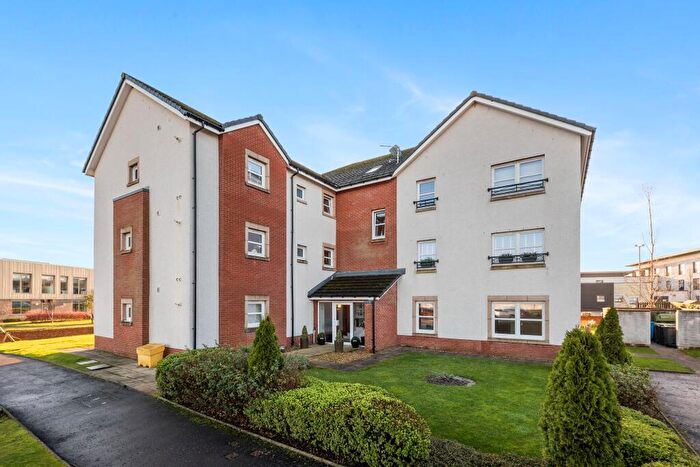 2 Bedroom Flat To Rent In Falcon Court, Newton Mearns, East Renfrewshire, G77