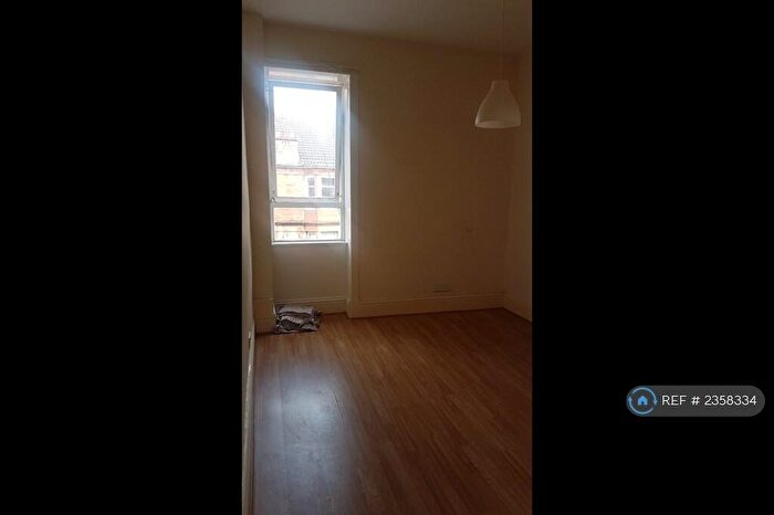 1 Bedroom Flat To Rent In Middleton Street, Glasgow, G51