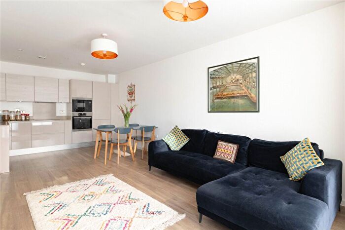 2 Bedroom Apartment For Sale In Nellie Cressall Way, Bow, London, E3