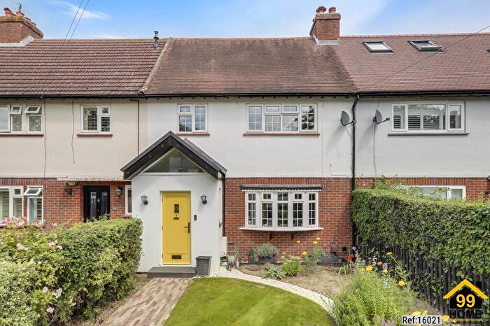 3 Bedroom Terraced House For Sale In George Lane, Hayes, Bromley, BR2