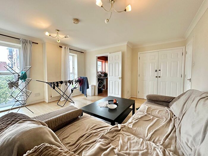 2 Bedroom Flat For Sale In Wesley Avenue, London, E16