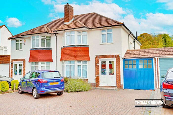 4 Bedroom Semi Detached House For Sale In Blenheim Road, Orpington, BR6