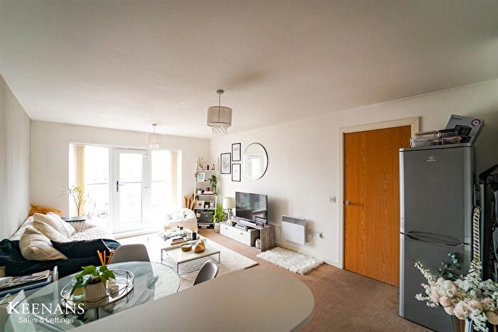 1 Bedroom Flat To Rent In Pilgrims Way, Salford, M50