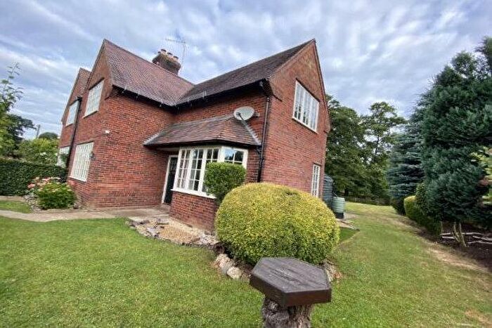2 Bedroom Cottage To Rent In Alscot Park Cottages, Stratford-Upon-Avon, CV37