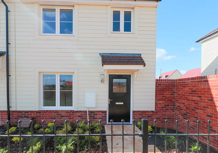 3 Bedroom End Of Terrace House To Rent In Calico Street, Andover, SP11