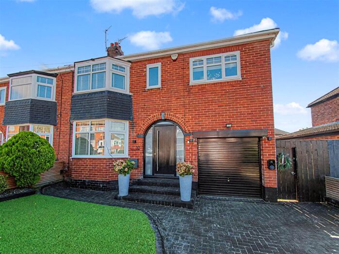 4 Bedroom Semi Detached House For Sale In Cortina Avenue, High Barnes, Sunderland, SR4