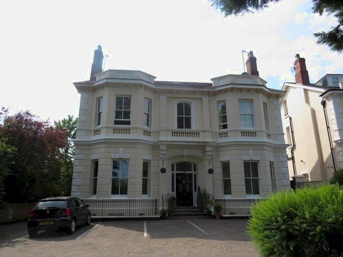 1 Bedroom Flat To Rent In Lillington Road, Leamington Spa, CV32