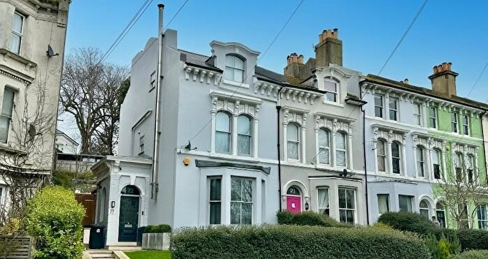 5 Bedroom End Of Terrace House For Sale In St Helens Road, Hastings, TN34