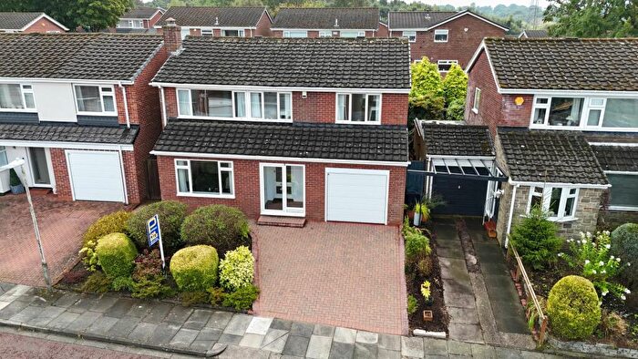 4 Bedroom Detached House For Sale In Glenhurst Drive, Whickham, Newcastle Upon Tyne, Tyne And Wear, NE16