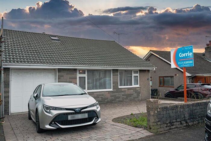 4 Bedroom Semi-Detached Bungalow For Sale In Weston Avenue, Ulverston, LA12