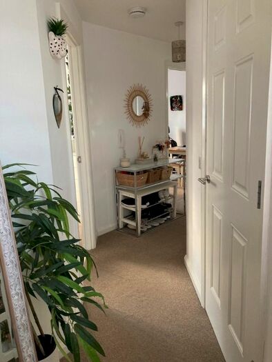 2 Bedroom Flat To Rent In Rathbone Crescent, Peterborough, PE3