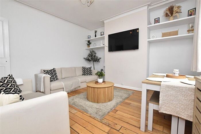 1 Bedroom Terraced House For Sale In Eggleston Street, Rodley, Leeds, LS13