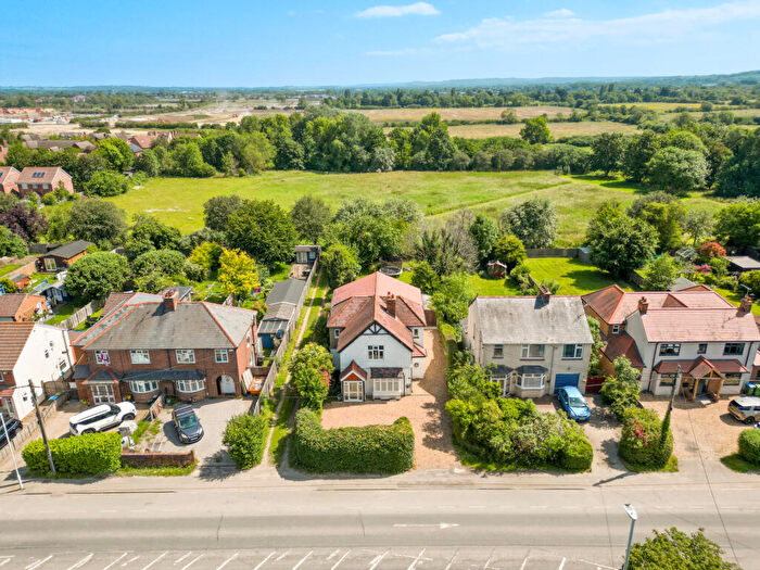 5 Bedroom Detached House For Sale In Wendover Road, Stoke Mandeville, HP22
