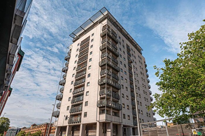 1 Bedroom Flat For Sale In Queens Street, The Aspect, CF10