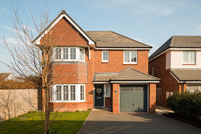 4 Bedroom Detached House For Sale In Bryn Twr, Rhyl, LL18