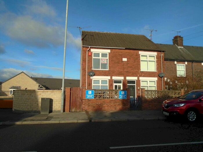 3 Bedroom Property To Rent In Dalestorth Road, Sutton In Ashfield NG17