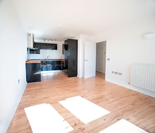 1 Bedroom Flat For Sale In The Avenue, West Ealing, W13