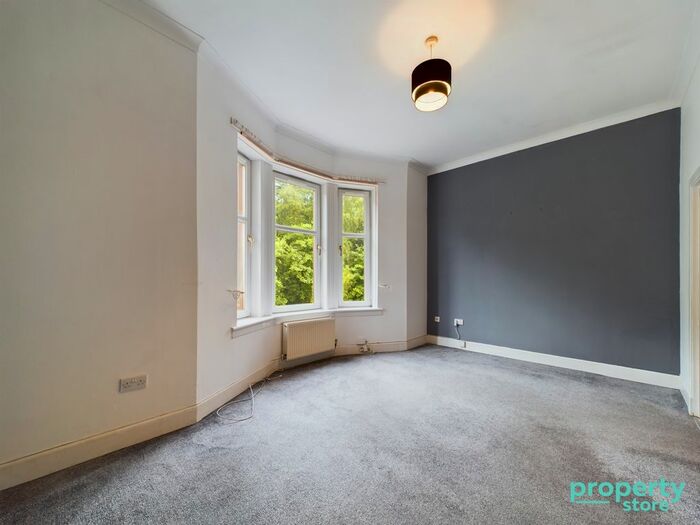 2 Bedroom Flat To Rent In Sunnyside Road, Coatbridge, North Lanarkshire, ML5